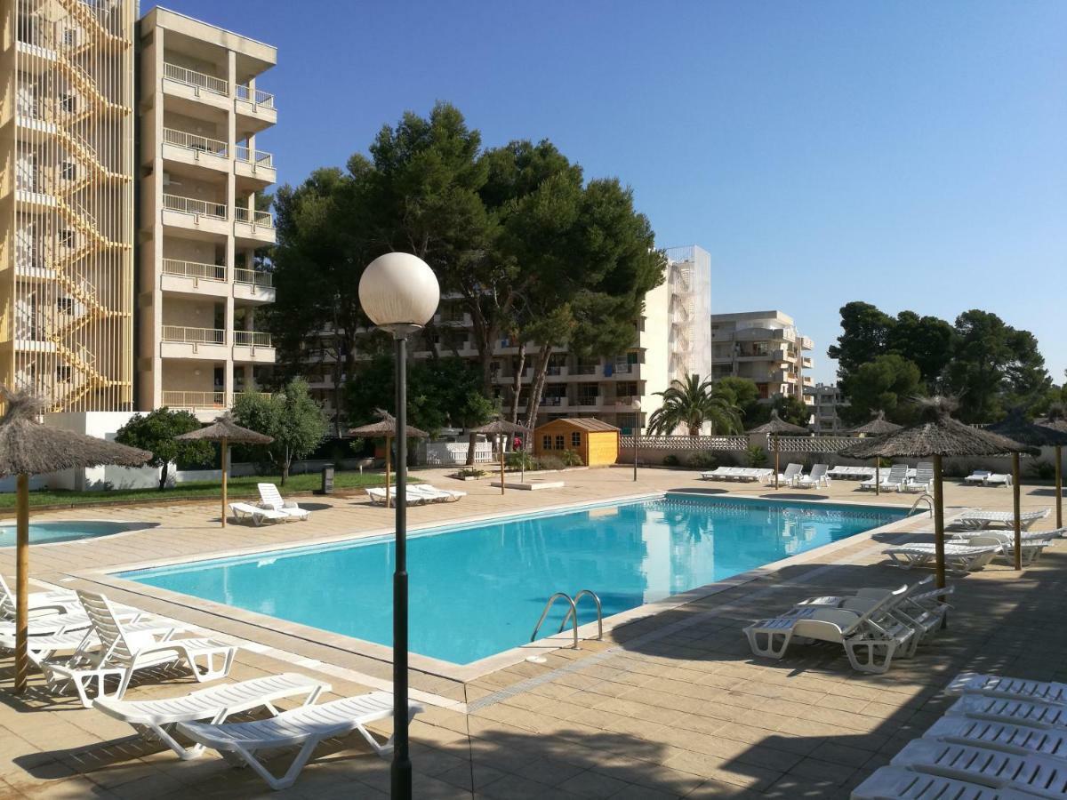Apartamento Salou, Playas, Piscina Luaran gambar